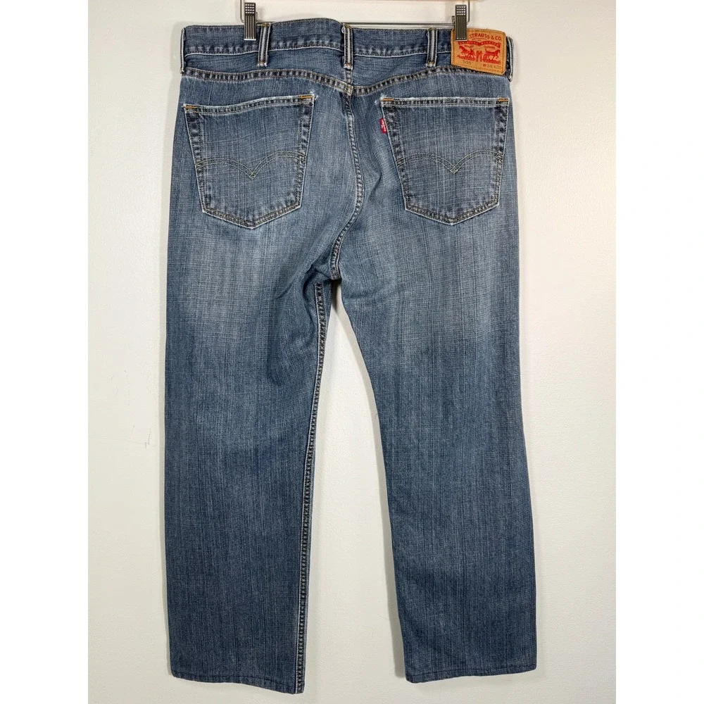 Levis 505 Regular Fit Straight Leg Jeans Men 38x27 Mid Wash Blue Denim  Alt Hem